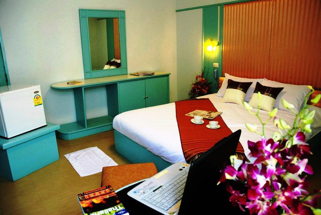 Darley Hotel Chiangmai Чиангмай Номер фото